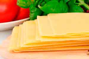 Fabricação de queijo muçarela