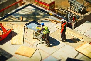 Servente de Obras e Serviços