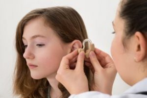 Trabalhando com Deficientes Auditivos